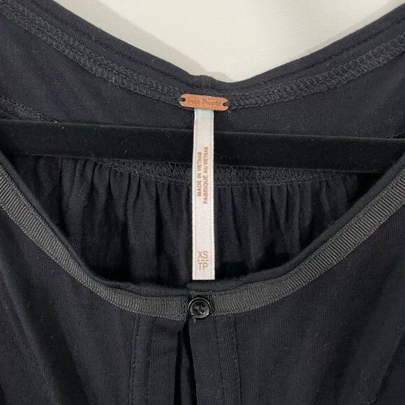 Free People Women's Keepin' On Twist Front Button Tie Sleeve Top Black‎ Size XS - Picture 5 of 11